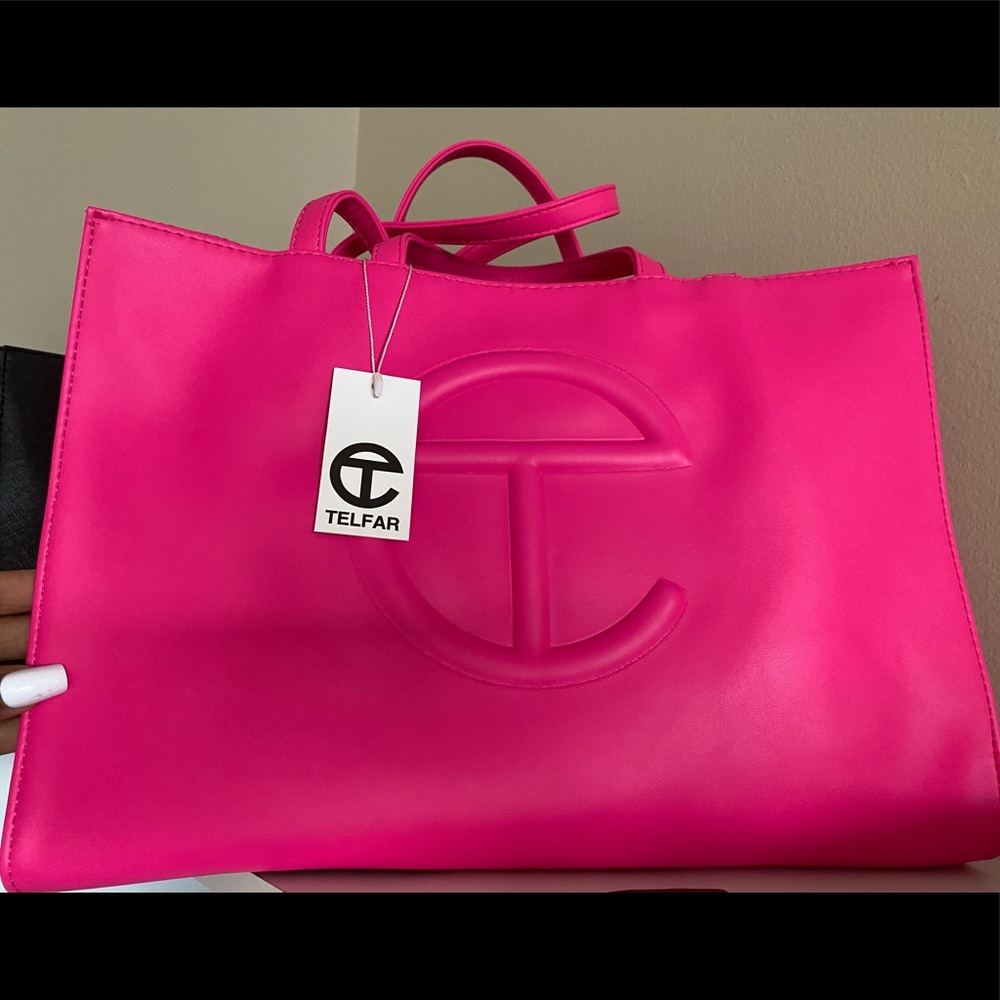 Telfar Medium Azalea Bag